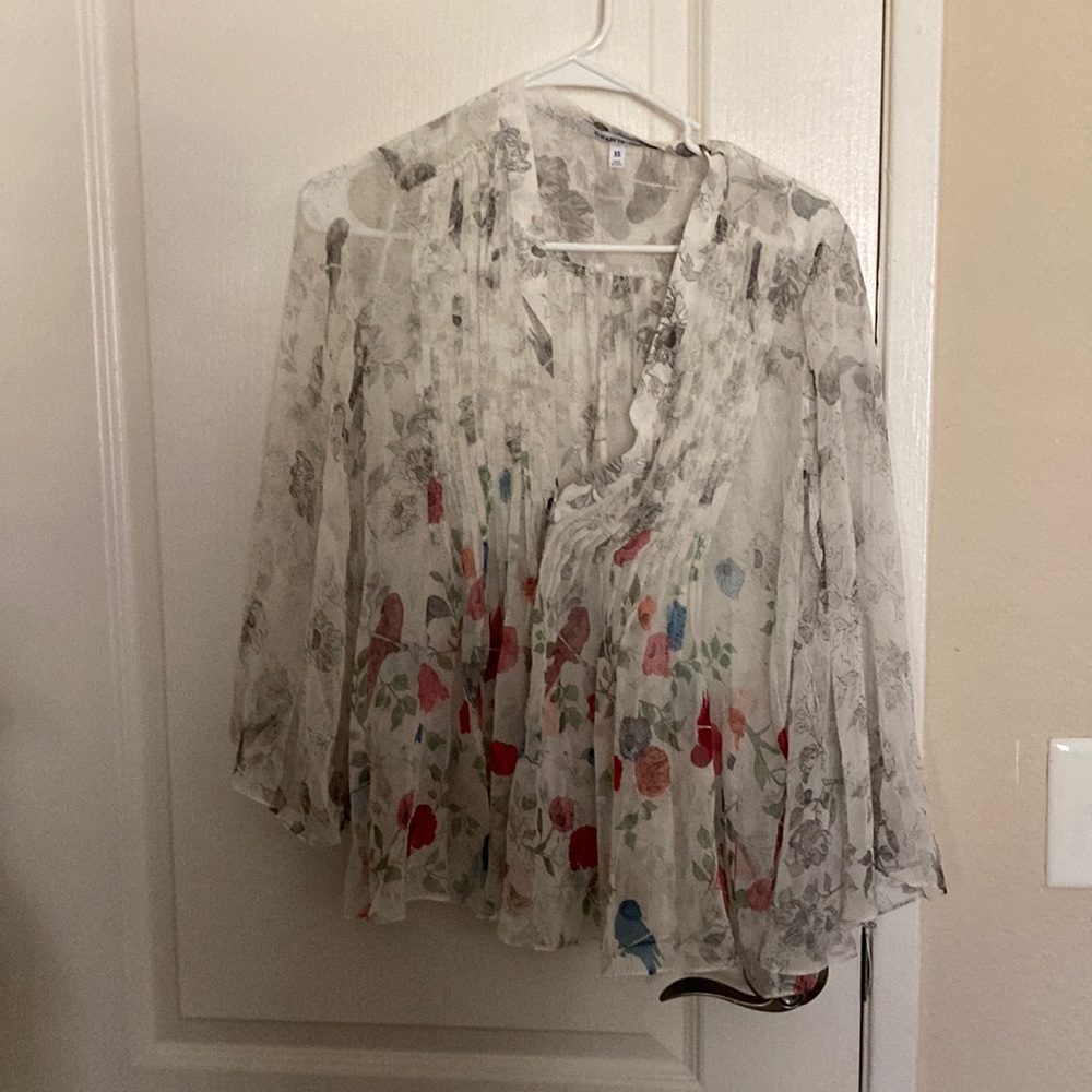 Women top